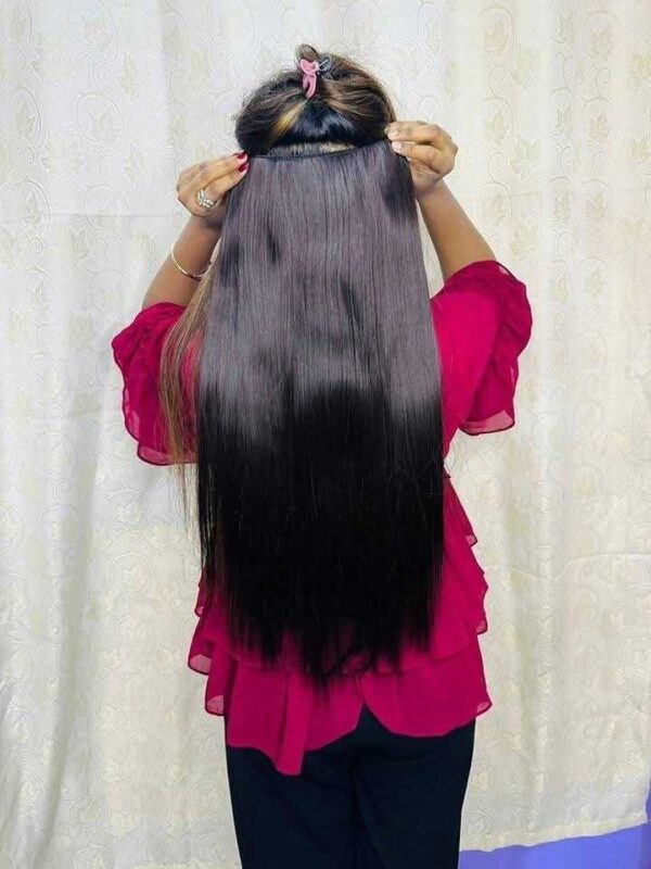 Five Clip Hair Extensions 30 Inch Long (ফাইভ ক্লিপ হেয়ার এক্সটেনশন ৩০ ইঞ্চি লম্বা)
